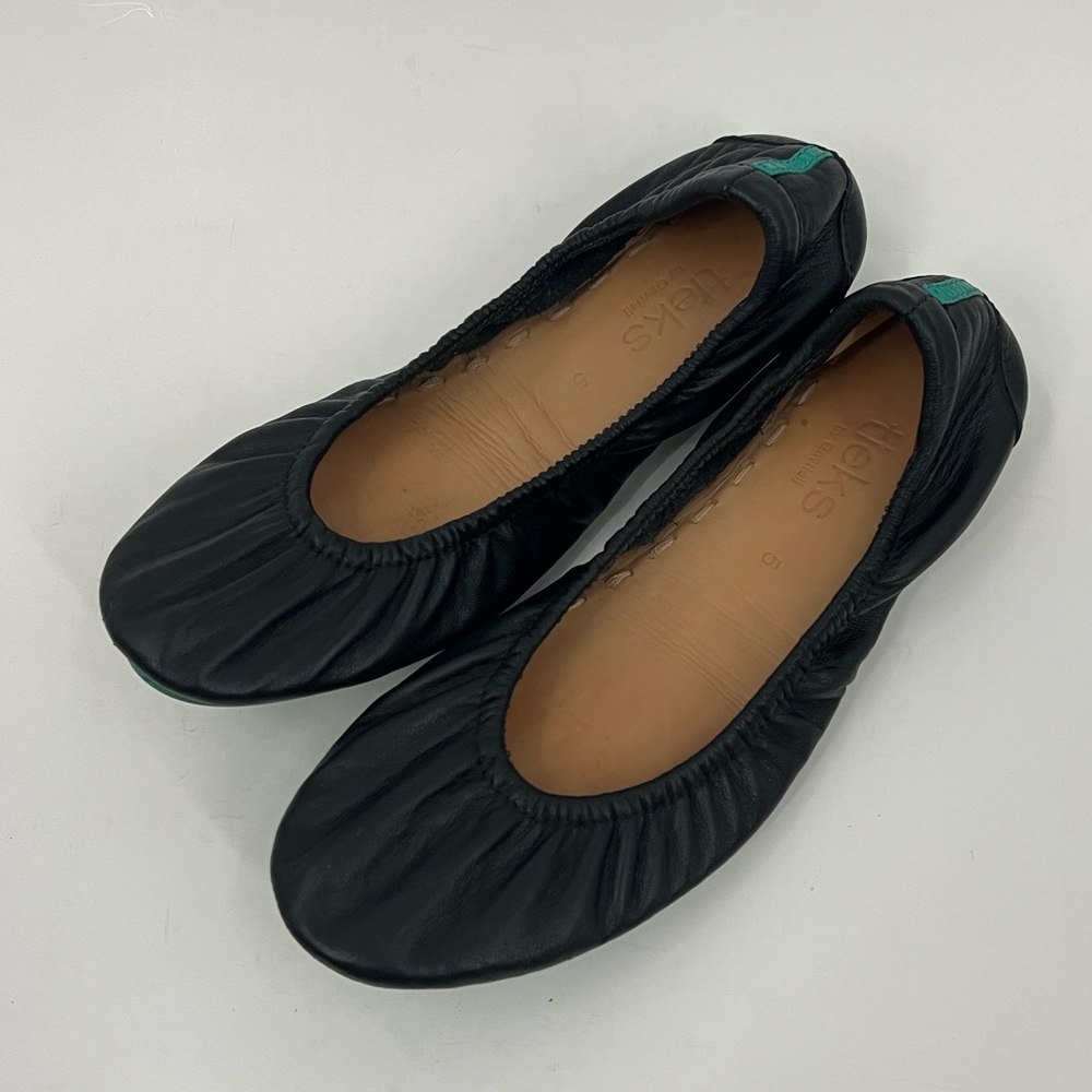 Tieks matte black ballet flat